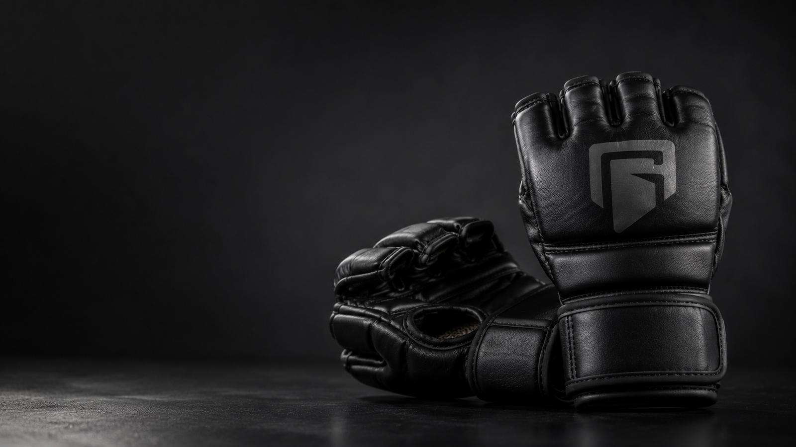 MMA and fight gloves manufactured by Getling Sports